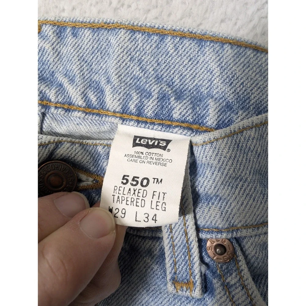 Vintage‎ Levis 550 Jeans Mens 29x34 Light Wash Blue Relaxed Denim Tapered 90s 95